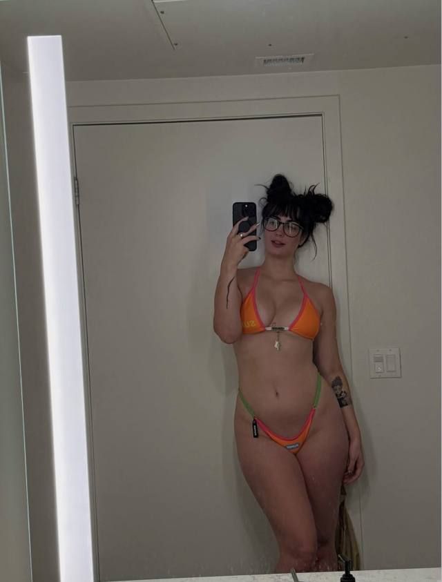 YUMMYπ₯§HOTπ₯ππ½π© PRETTY ππ½π© GIRL π₯ππππAll Three Holes Are Open β€π―β
β€ spicyβDoggyπAnal Bbbjπ
69 St HMU FOR SOMETHING REAL π― NO GAME - Image 2